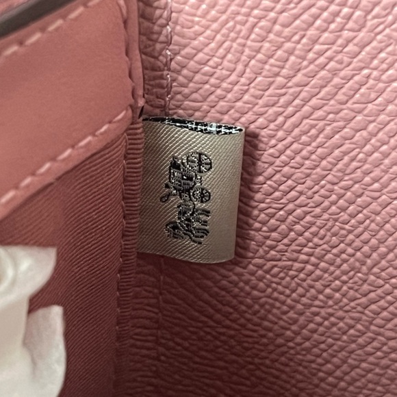 ✅Coach Rowan Bucket Bag In Signature Canvas With Charms - Picture 11 of 12